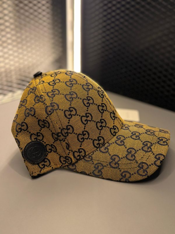 Boné Gucci GG Supreme Canvas