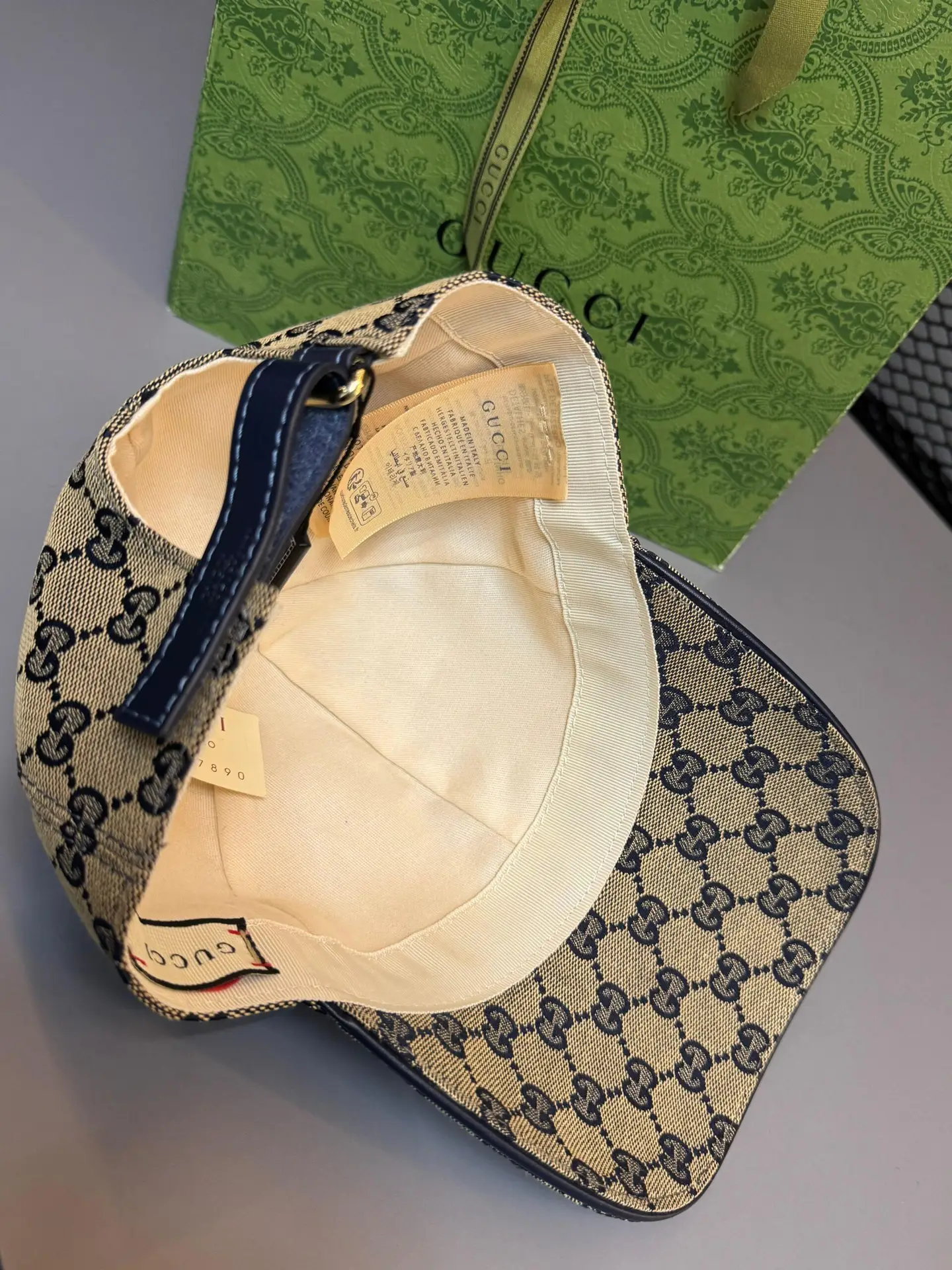 Boné Gucci prêmio - Imagem 2