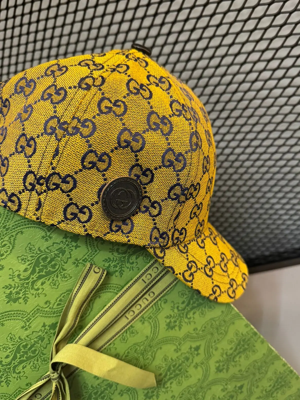 Boné Gucci prêmio - Imagem 3