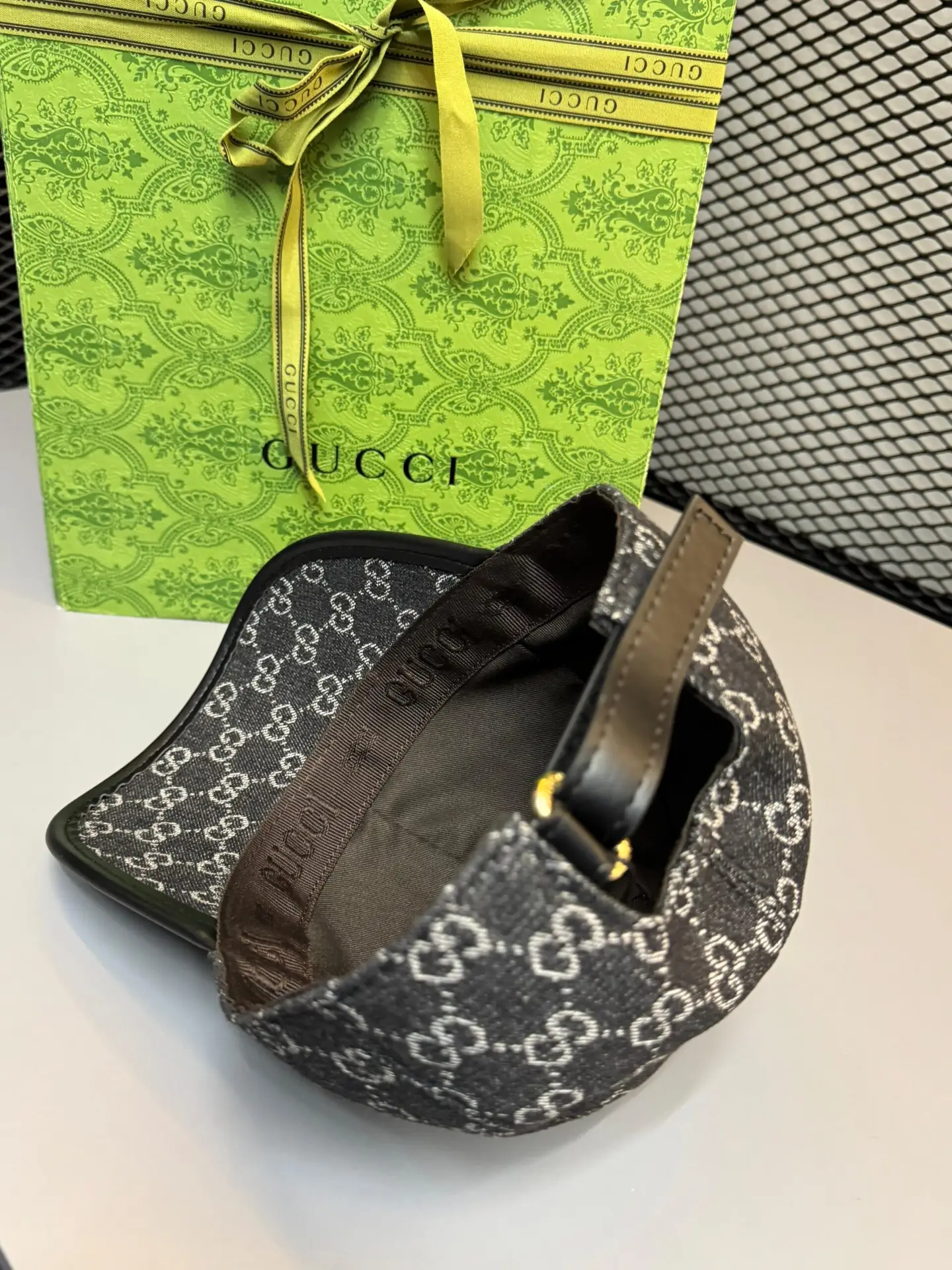 Boné Gucci prêmio - Imagem 2