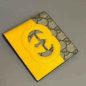 Carteira Gucci GG Supreme Interlocking