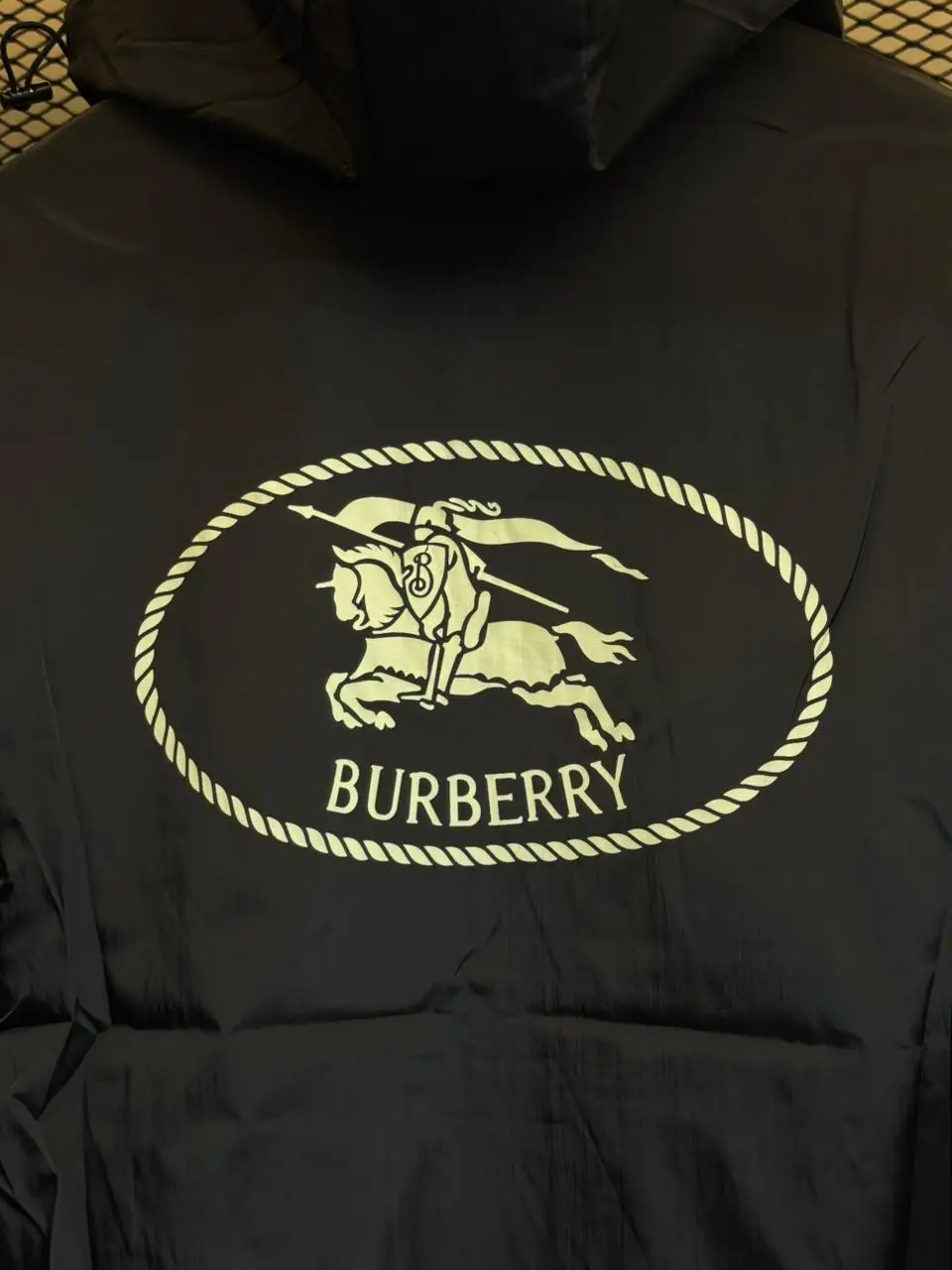 Jaqueta importada prêmio Burberry - Imagem 5
