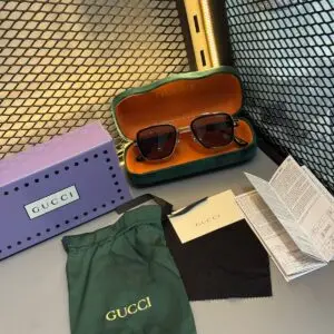 Óculos Gucci Square