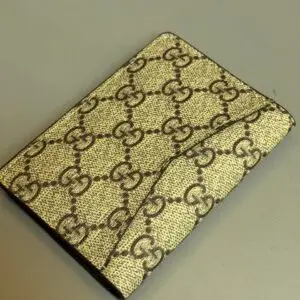 Carteira Gucci GG Supreme