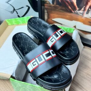 Chinelo Gucci