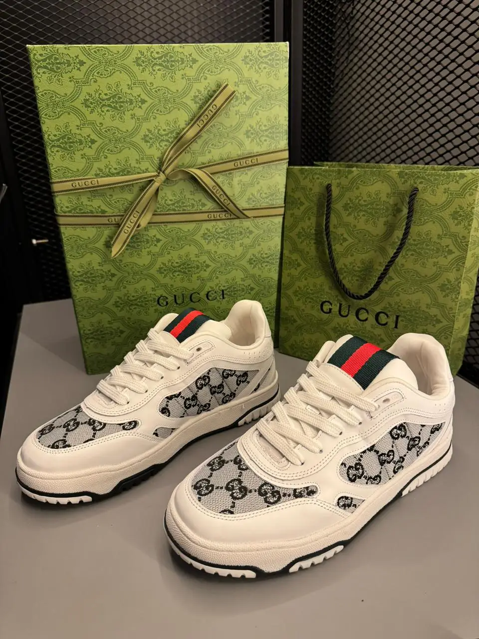 Tênis Gucci GG Web - Imagem 6