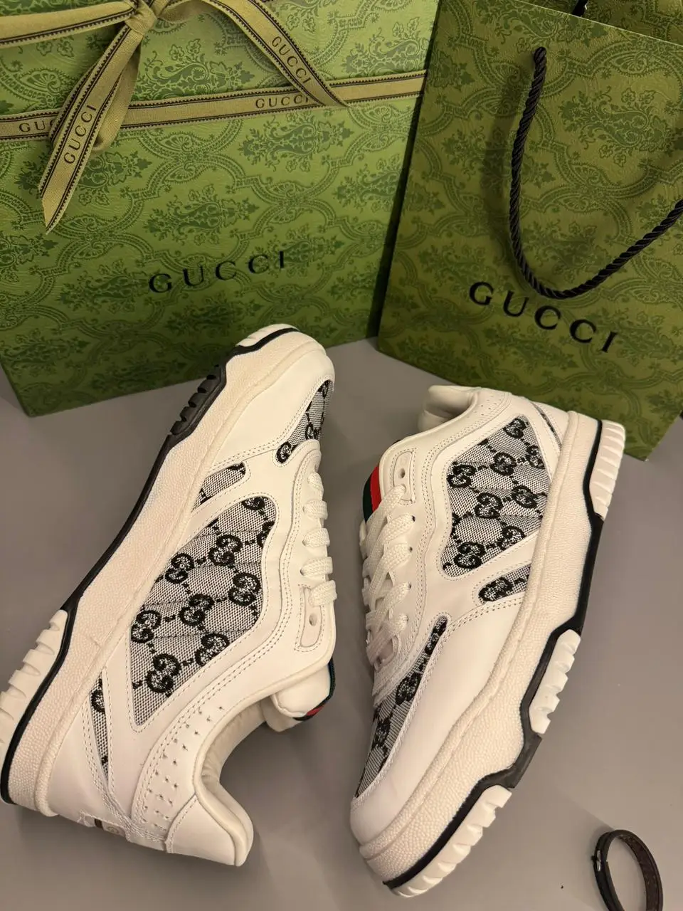 Tênis Gucci GG Web - Imagem 4