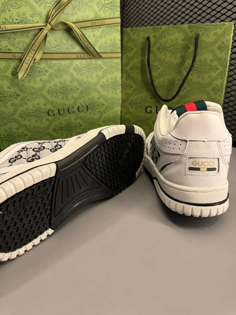 Tênis Gucci GG Web - Imagem 2