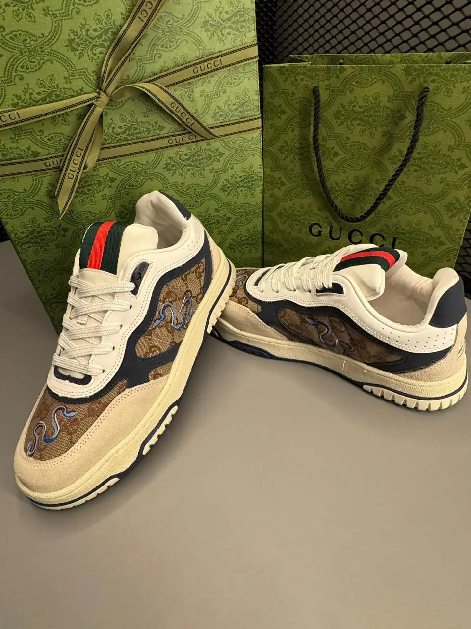 Tênis Gucci GG Web Snake - Imagem 4