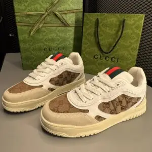 Tênis Gucci GG Web Stripe