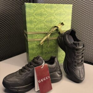 Tênis Gucci Rhyton GG