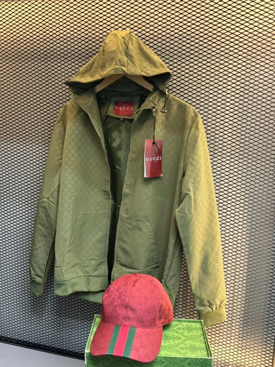 Jaqueta Gucci - Imagem 4