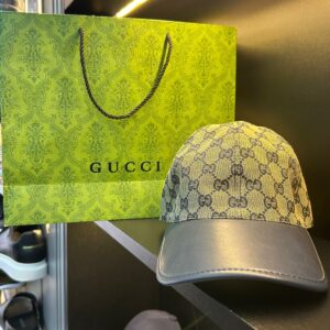 Boné Gucci Mix Canvas GG Supreme & Aba em Pele Guccissima