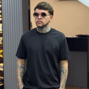 Camiseta Basic Premium – Preto Absoluto (Padrão Zara)