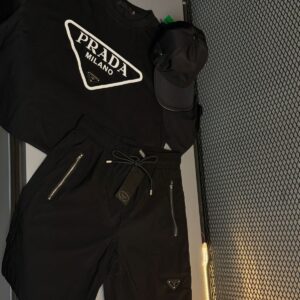Camiseta Prada Milano – Triangle Logo Edition