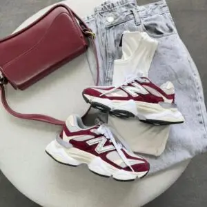 Tênis New Balance 9060 Casual – Vinho (Burgundy) e Off-White