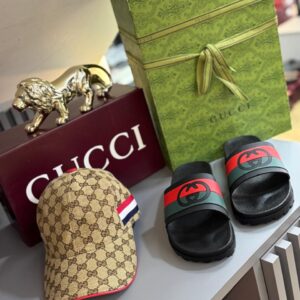Chinelo Slide Gucci Interlocking G