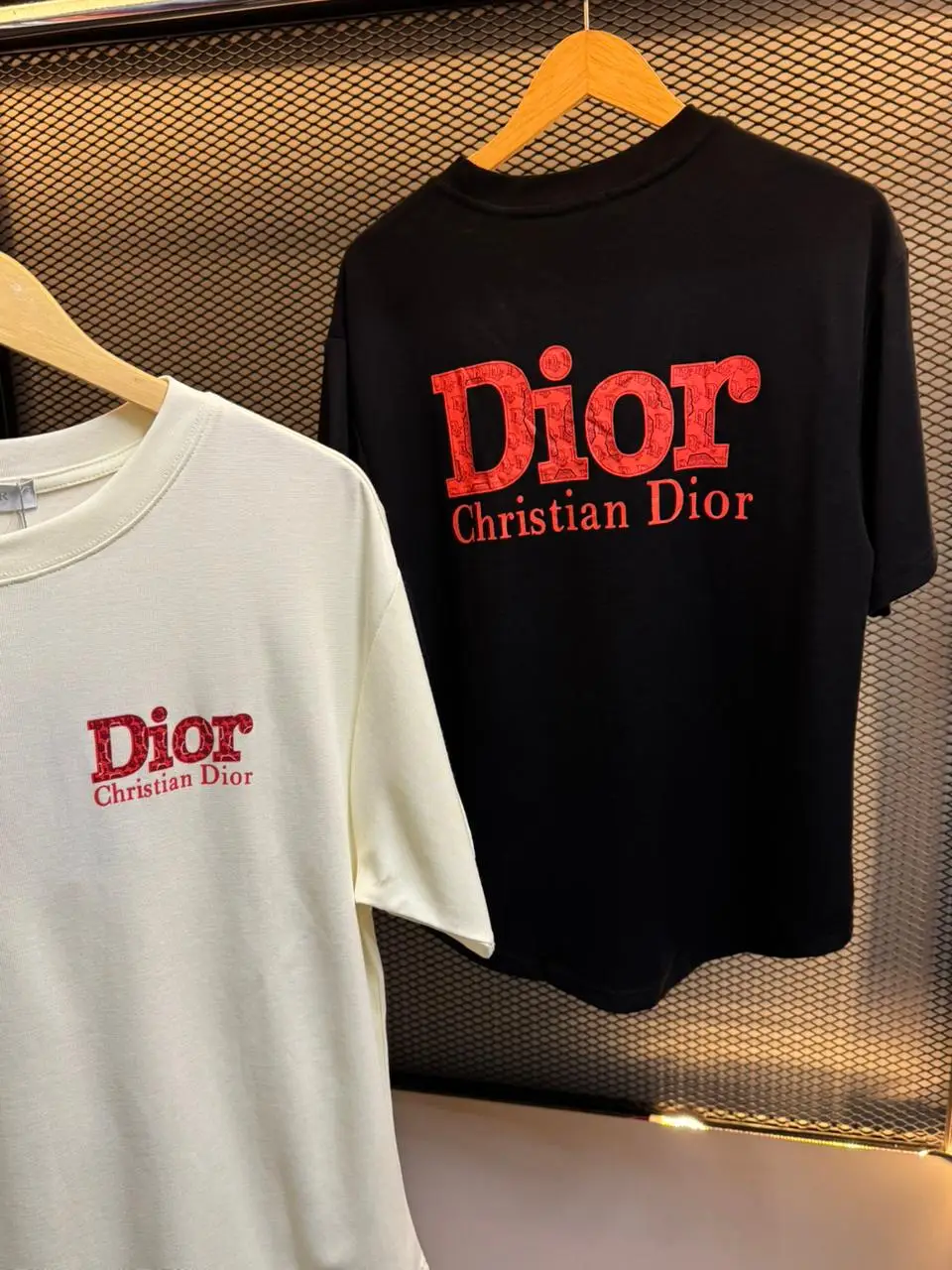 Camiseta Christian Dior Oblique Contrast Logo – Edição Premium - Imagem 3