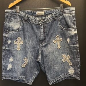 Bermuda Jeans Jay Jones Acid Wash com Path Crosses & Detalhes Crânio