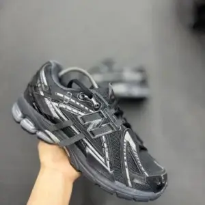 Tênis New Balance 1906R Casual