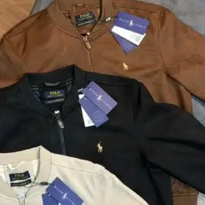 Jaqueta Masculina Suede Polo Ralph Lauren – Coleção Outono/Inverno