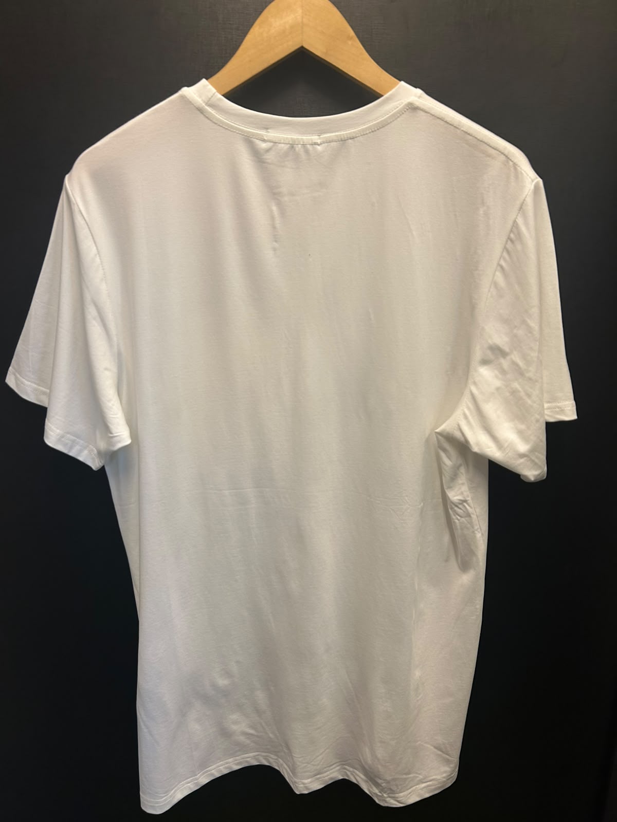 Camiseta Prada de Algodão com Bolso Re-Nylon e Logo de Metal - Imagem 2