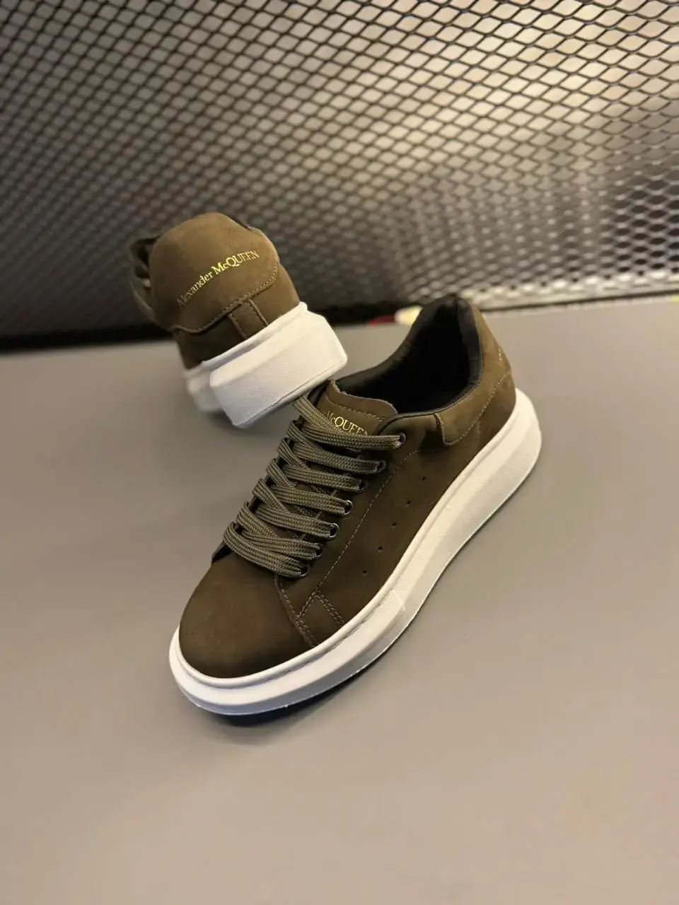 Tênis Alexander McQueen