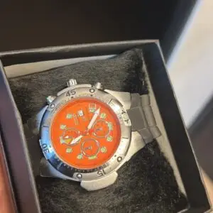 Relógio Citizen Eco-Drive Diver's 200m Chronograph – Mostrador Laranja e Caixa de Aço