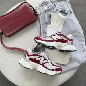 Tênis New Balance 9060 Casual – Vinho (Burgundy) e Off-White