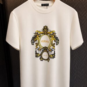 Camiseta Versace Branca Logo Brasão Barroco Gold & Medusa