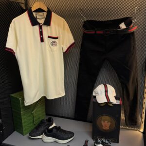 Camisa Polo Gucci Masculina Off-White com Bolso e Logo Interlocking G