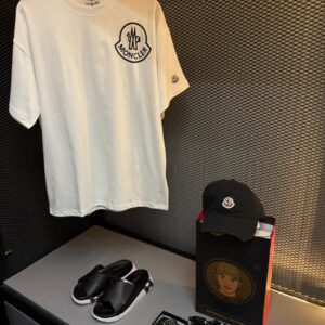 Camiseta Moncler Masculina Branca Logo Big