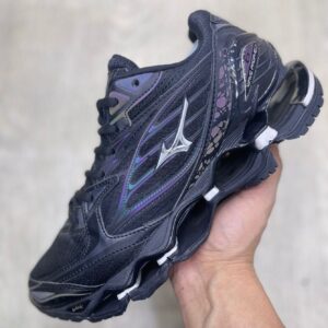 ênis Mizuno Wave Prophecy Preto com Detalhes Iridescentes e Textura – Esportivo e Urbano de Alto Desempenho