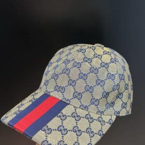 Boné Gucci Bege Com Detalhe Azul